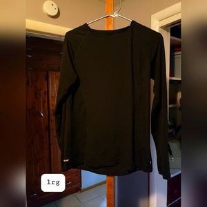 Black long sleeve tee